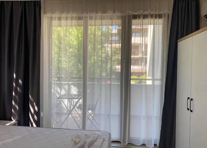 Mm Complex Apartmanhotel 4*