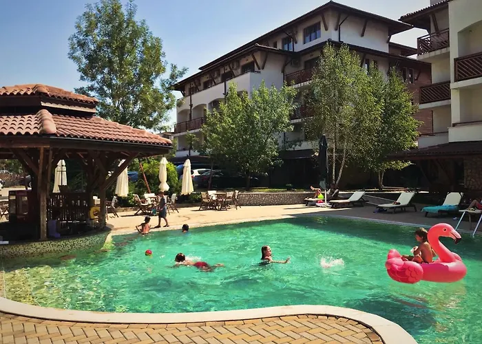 Mm Complex Apartmanhotel 4*