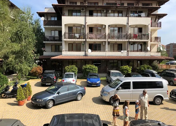 Mm Complex Apartmanhotel 4*