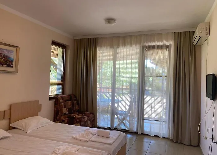 Mm Complex Приморско